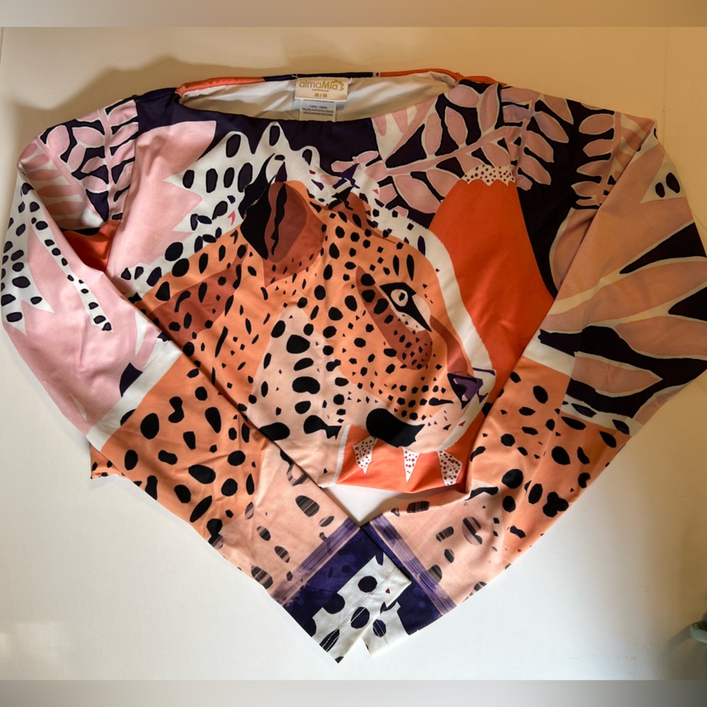 Alma Mi - Cheetah Sleeves